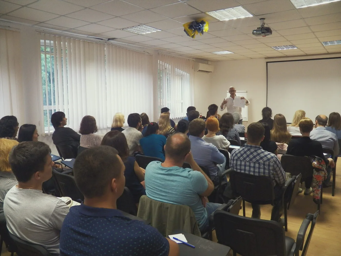Учасники освітньої зустрічі PSY talks